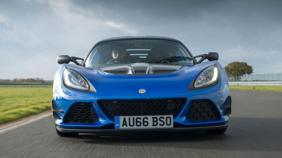  Lotus Exige Sport 380 2016 года  (UK) (фото 4 из 31)